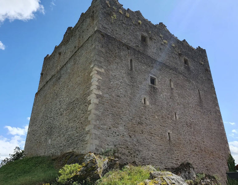 Burg Neunußberg, Germany